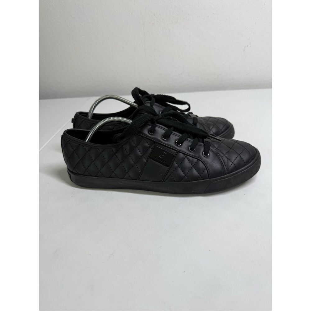 GBG Los Angeles Backer Womens Size 11M Black Quilted Lace Up Sneakers